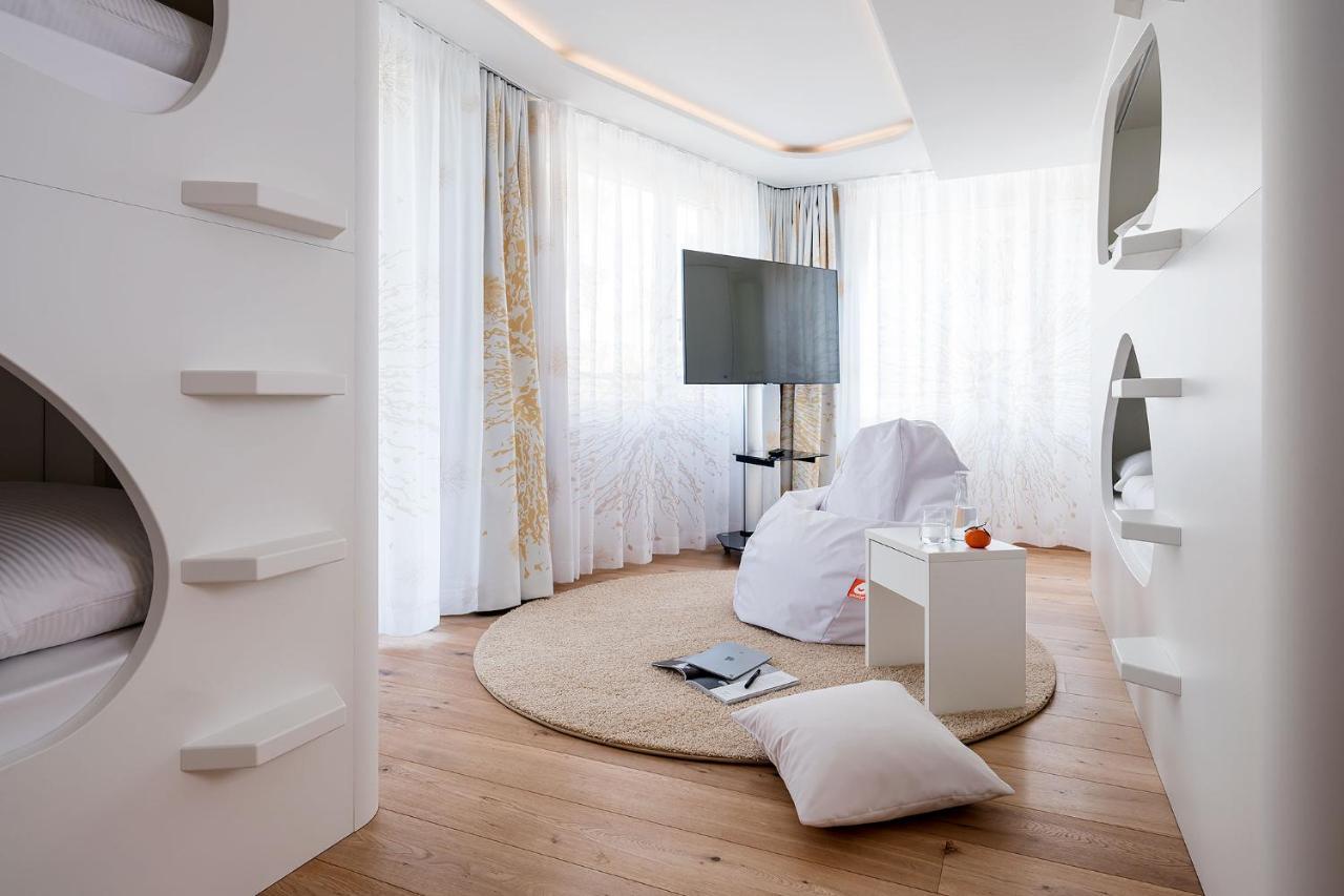 Neuro Campus Hotel Vitznau Dış mekan fotoğraf